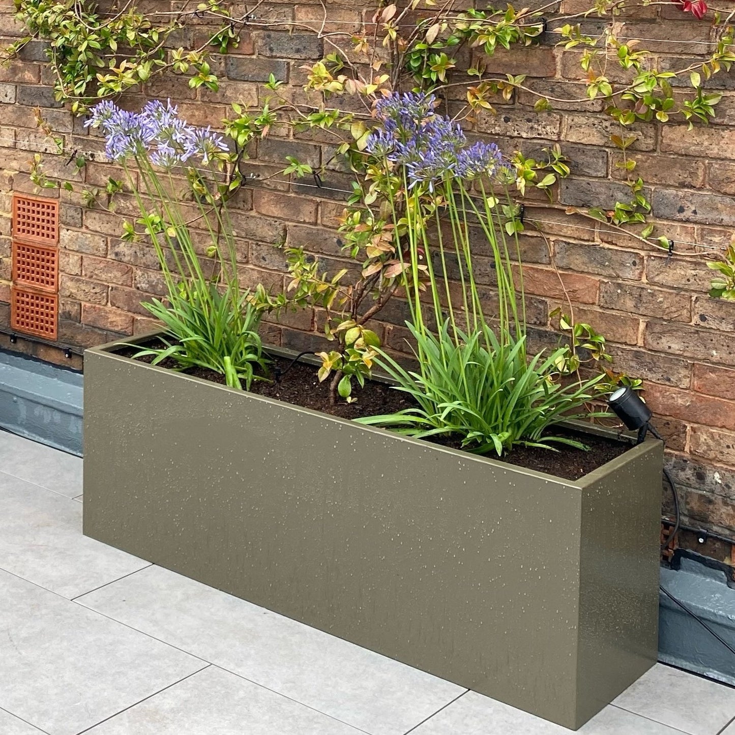Aluminium Folded Powder Coated Trough Planter