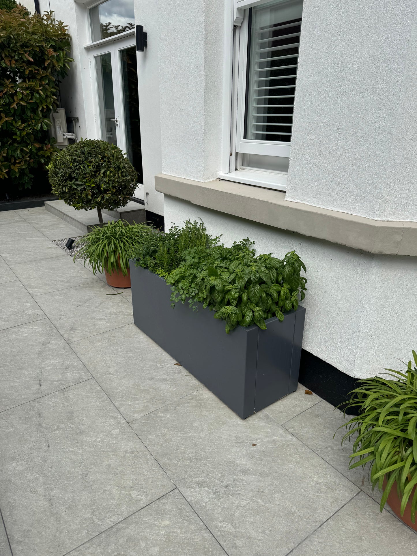 Aluminium Folded Powder Coated Trough Planter